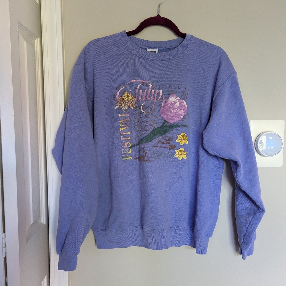 Vintage Lavender Flower Festival Crew neck